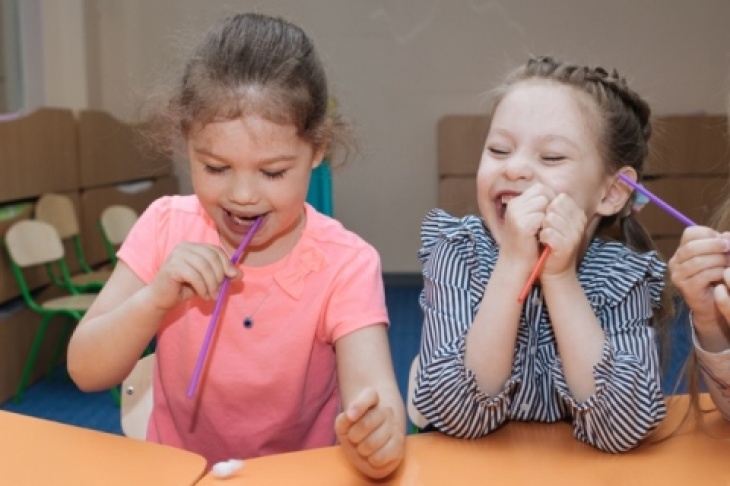 Дитяче логопедичне заняття